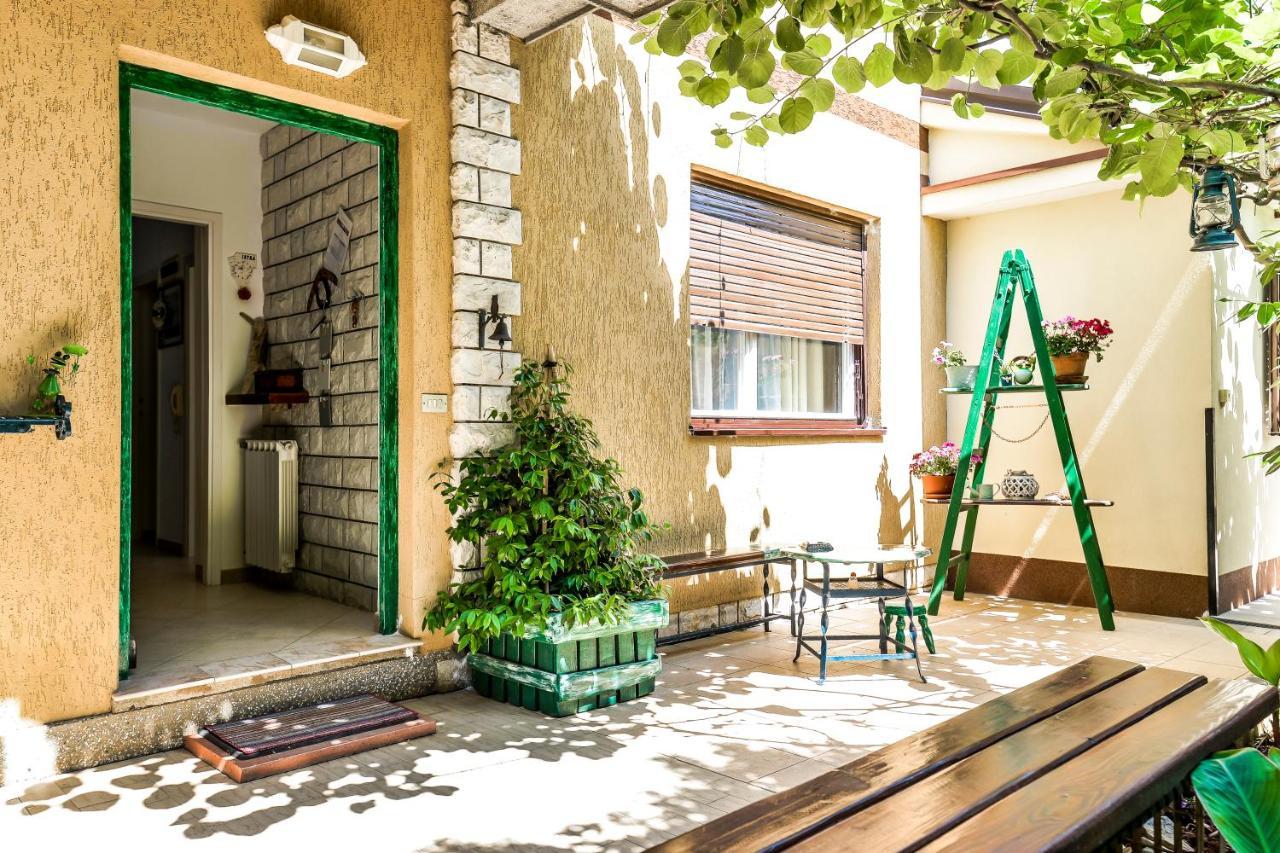 Apartment Dora Umago Exterior foto